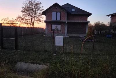 Casă individuală cu 5 camere cu Canalizare în Varlaam - 7