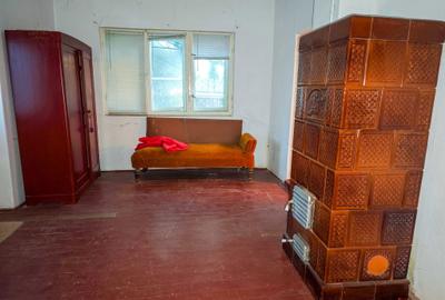 Casă cu 3 camere în Central - 5