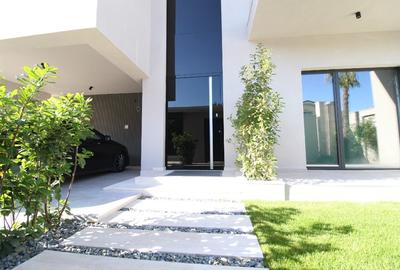 Vila Smart & Autosustenabilă din Beton Monolit – Piscină & Buncăr – Corbeanca - 6