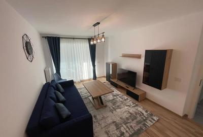 Apartament cu 2 camere decomandat, mobilat în Central