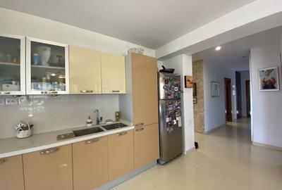 Apartament 4 camere bloc boutique si terasa de 25m - 33