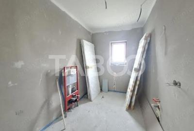 Casă cu 4 camere cu Teren 255 Mp în Central - 4