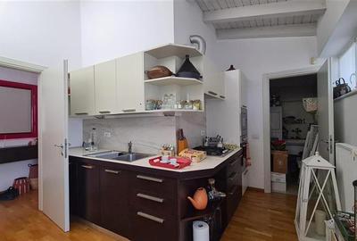 Penthouse cu 3 camere decomandat, mobilat în Girocului - 12