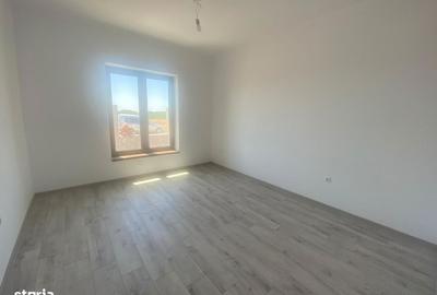 Casă cu 3 camere în Sântandrei - 4