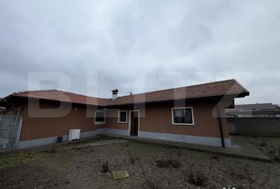 Casă cu 3 camere cu Teren 1644 Mp în Central - 7