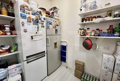 Casǎ cu 4 camere, zona Sanpetru - 7