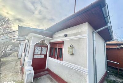 Casă cu 4 camere în Uiești - 2