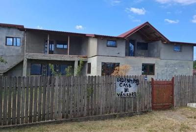 Casă cu 4 camere în Plevna - 2