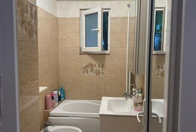 Apartament cu 2 camere decomandat, zona Podu Ros - 7