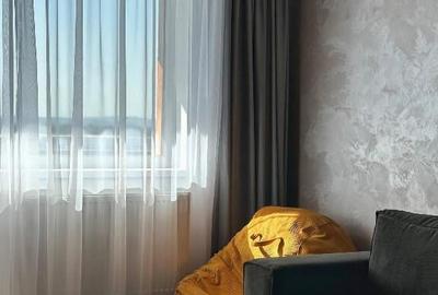 Apartament cu 2 camere, decomandat - zona Tractorul - 3