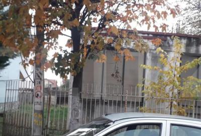 Teren de 300 mp, în Panduraș - 2