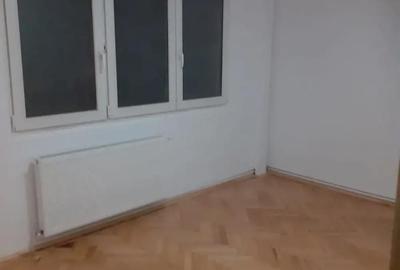 Apartament cu 3 camere în Circumvalațiunii - 1