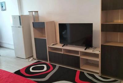 Garsoniera zona Micro 3