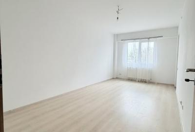 Apartament cu 3 camere decomandat în Păcii - 7