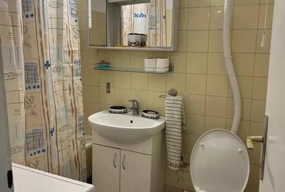 Apartament cu 2 camere decomandat în Calea București - 1