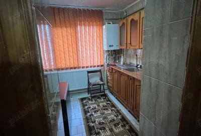 Apartament cu 2 camere semidecomandat în Râmnicu Sărat - 1