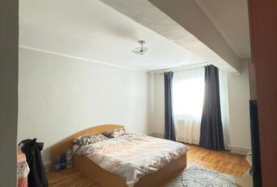 Apartament cu 3 camere decomandat în Central - 6