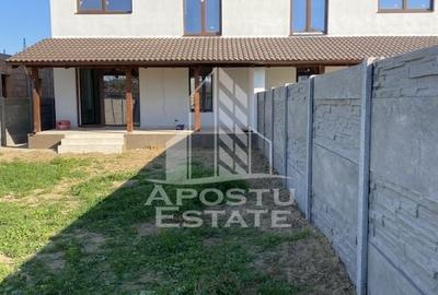 Duplex cu 4 camere în Moșnița Veche