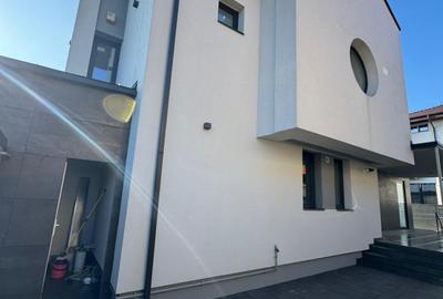 Casă cu 6 camere cu Canalizare în Ultracentral - 7