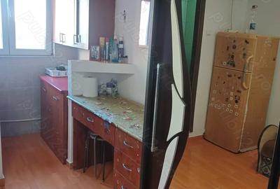 Garsoniera Zona Aparatorii Patriei 5 minute de metrou - 4