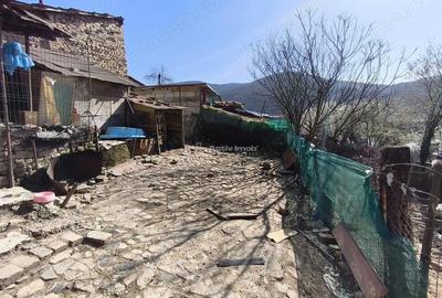 Casă cu Teren 300 Mp în Muncitoresc - 7
