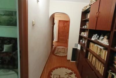 Apartament 3 camere DECOMANDAT, Nicolina-Prima Statie, ETAJ 3 - 7