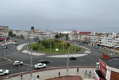 Apartament de vanzare - 4