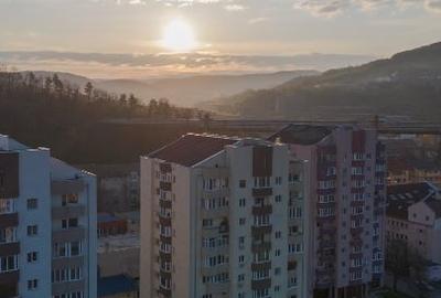 Închiriez spațiu comercia - 1