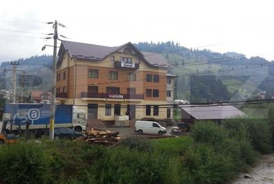 Spațiu comercial, de 1,200 mp, în Central - 6