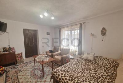 Casă cu 4 camere cu Teren 750 Mp în Oșorhei