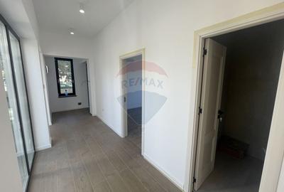 Casa / Vila cu 4 camere de vanzare in zona Nord - 15