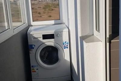 Apartament cu 2 camere semidecomandat în Berceni