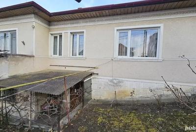 Casă cu 5 camere cu Teren 530 Mp în Andrei Mureșanu - 2