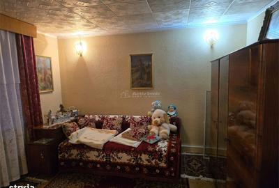 Casă cu 4 camere în Ungureni - 4