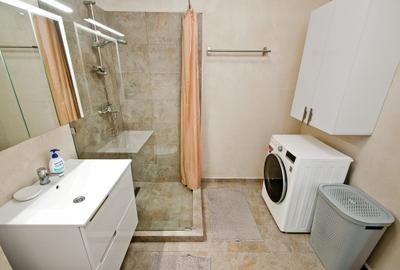 Inchiriere apt 2 camere, pe Faleza, cu vedere la Dunare situat in bloc nou - 14