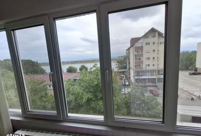 Apartament cu 3 camere decomandat în Central - 4