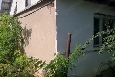 Casă cu 3 camere în Filipeștii de Târg