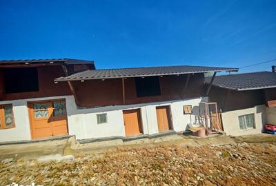 Casă cu 7 camere cu Teren 3233 Mp în Dârmănești - 15