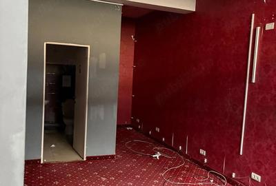 Spațiu comercial, de 40 mp, în Cumpăna