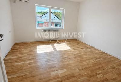 Casă cu 4 camere cu Teren 476 Mp în Cetate - 2