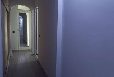 Apartament cu 3 camere decomandat în Central - 14