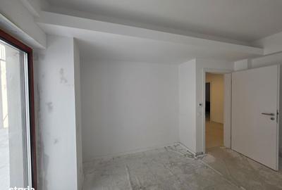 Apartament cu 5 camere în Aviației - 2