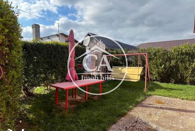Casă cu 5 camere semidecomandat cu Teren 2000 Mp în Sânmartin - 4