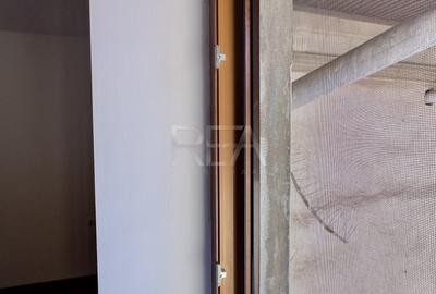Apartament cu 3 camere decomandat în Capitale - 18