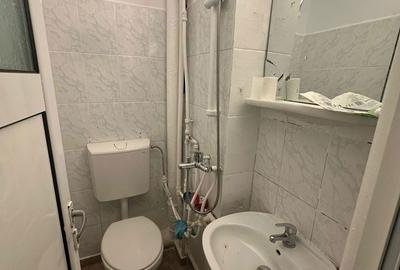 Apartament cu 2 camere nedecomandat în Podu Roș - 3