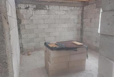 Casă cu 3 camere cu Teren 1700 Mp în Jugureni - 9