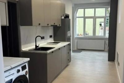 Apartament cu 2 camere decomandat în Central - 3