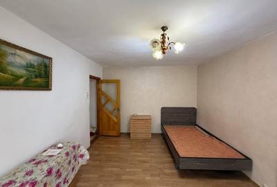 Apartament cu 2 camere semidecomandat în Alexandru cel Bun