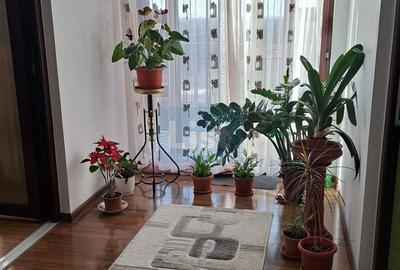 Casă cu 5 camere cu Teren 1100 Mp în Vânători - 6