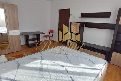 Garsonieră decomandată, mobilată în Complex Studențesc - 2